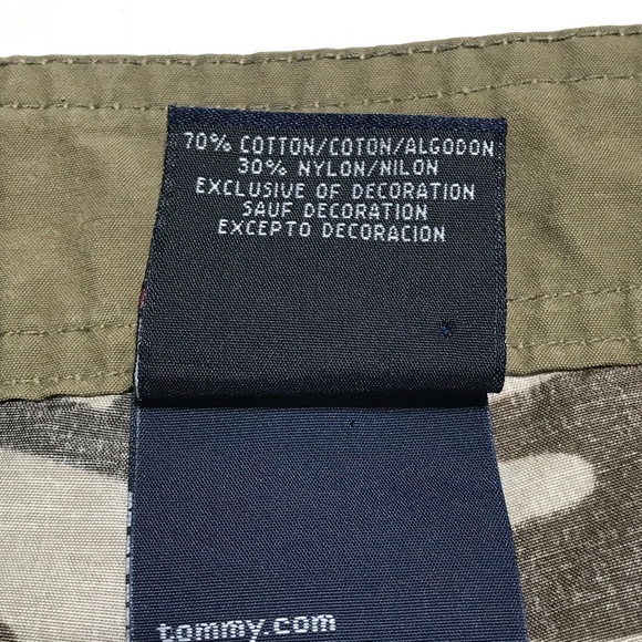 Tommy Hilfiger Camo Board Shorts Mens Medium Hybrid Shorts Swim Boat Fish 9" - Picture 10 of 11